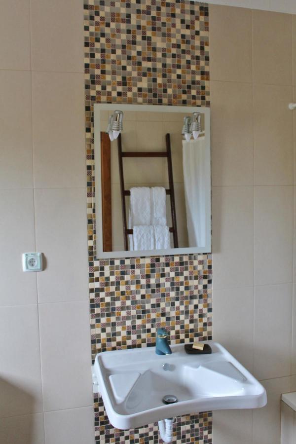 Oliveira Country House Figueira e Barros Екстериор снимка